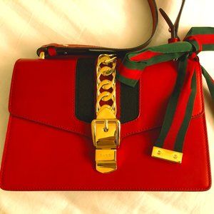 Gucci Sylvie Shoulder Bag